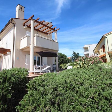 Four Bedroom Beach House Amaya Medulin Exterior photo